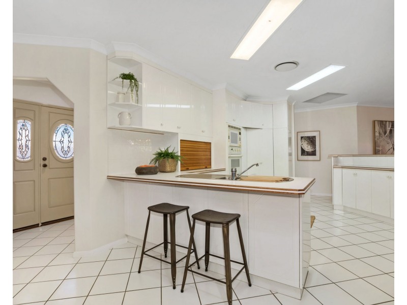 7 Shelley Court, Andergrove QLD 4740