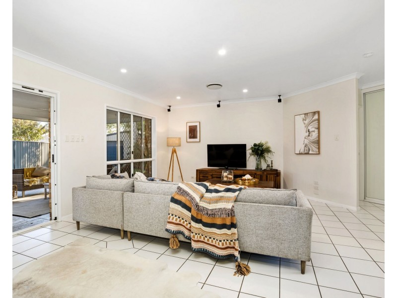 7 Shelley Court, Andergrove QLD 4740