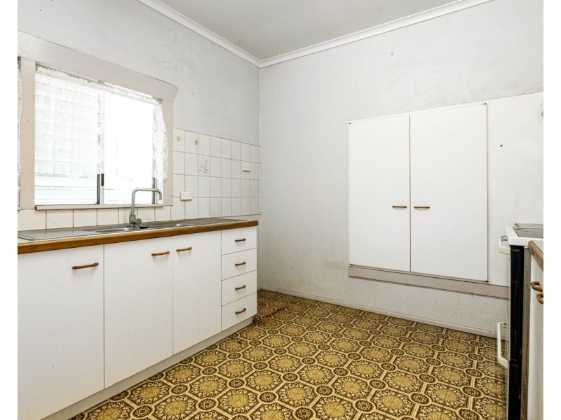 275 Sugarshed Road, Erakala QLD 4740