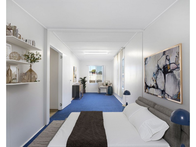 33 Range Road, Sarina QLD 4737