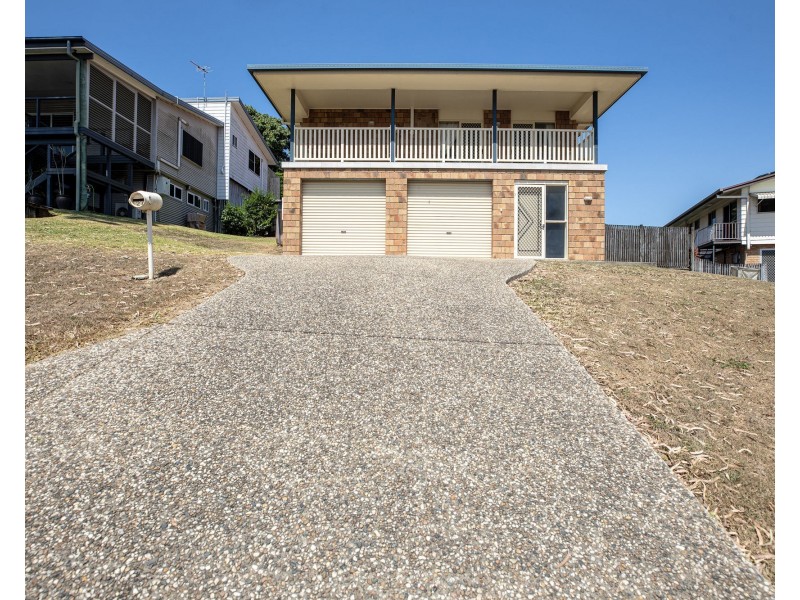 27 Grevillea Drive, Glenella QLD 4740