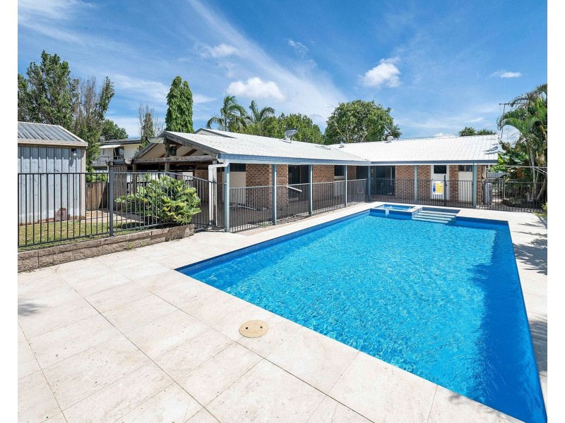 12 Flors Ave, Mount Pleasant QLD 4740