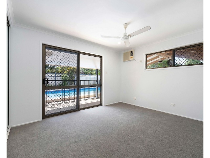 12 Flors Ave, Mount Pleasant QLD 4740