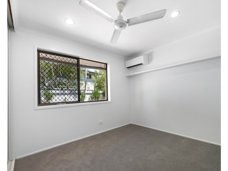 12 Flors Ave, Mount Pleasant QLD 4740