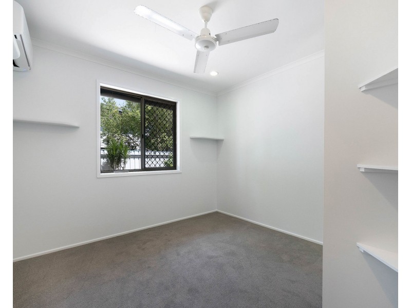 12 Flors Ave, Mount Pleasant QLD 4740