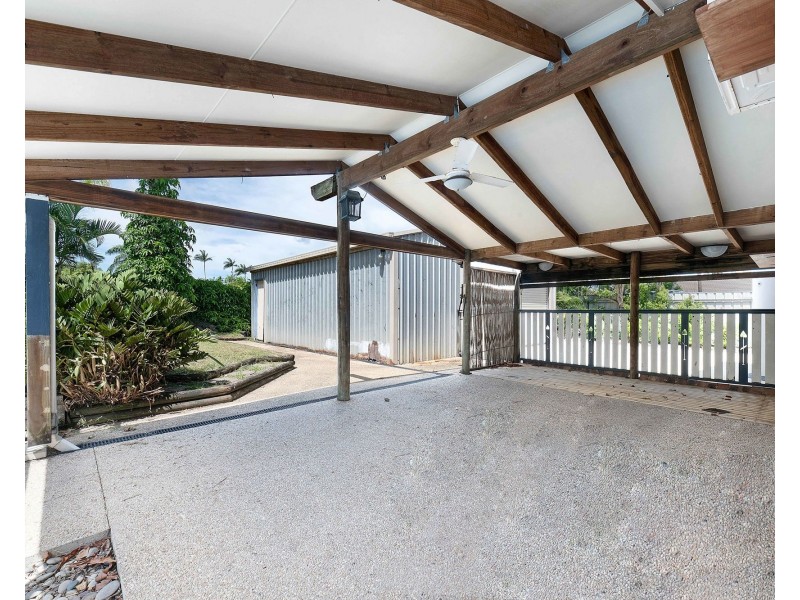 12 Flors Ave, Mount Pleasant QLD 4740
