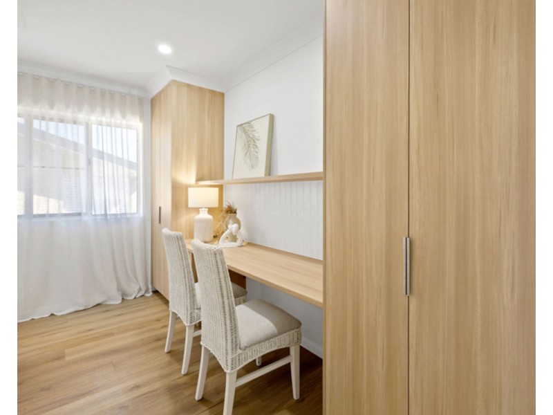 28 Pacific Esplanade, Slade Point QLD 4740