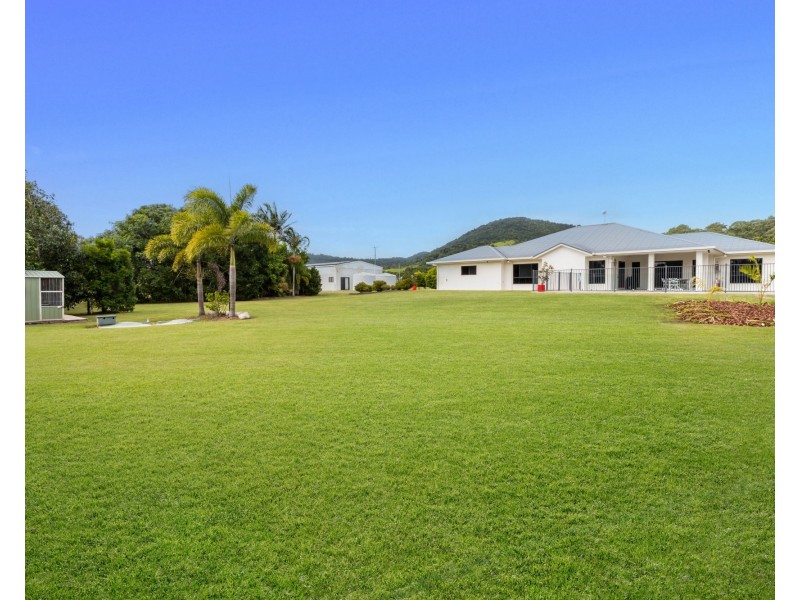 10 Mdina Drive, Habana QLD 4740