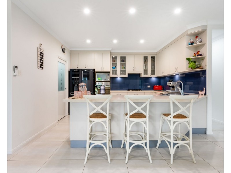 10 Mdina Drive, Habana QLD 4740