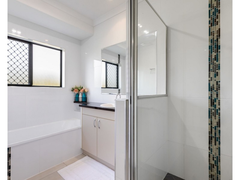 10 Mdina Drive, Habana QLD 4740