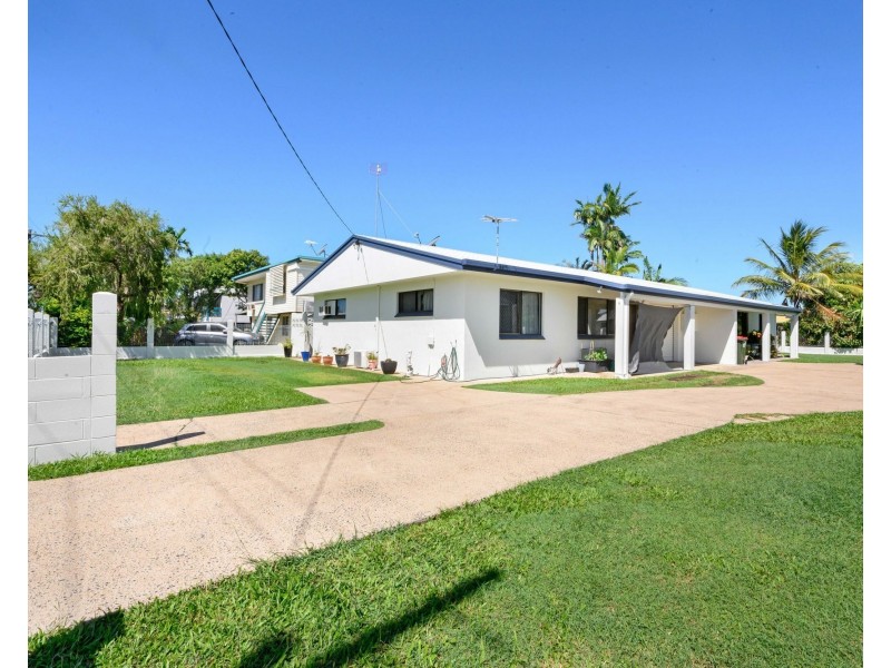 Unit 1&2 15 Patton Street, South Mackay QLD 4740