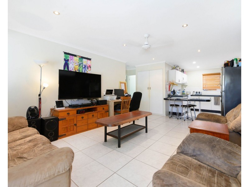 Unit 1&2 15 Patton Street, South Mackay QLD 4740
