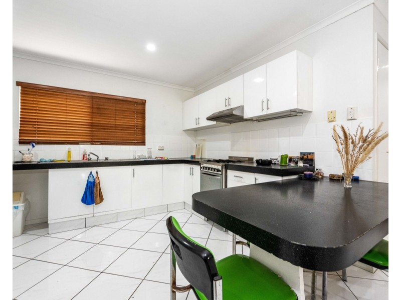 Unit 1&2 15 Patton Street, South Mackay QLD 4740
