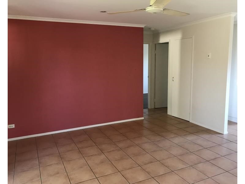 2/4 Absolon Street, Mackay QLD 4740