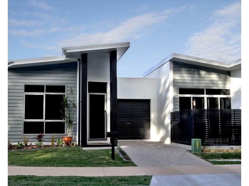 2 Peppertree Crescent, Andergrove QLD 4740