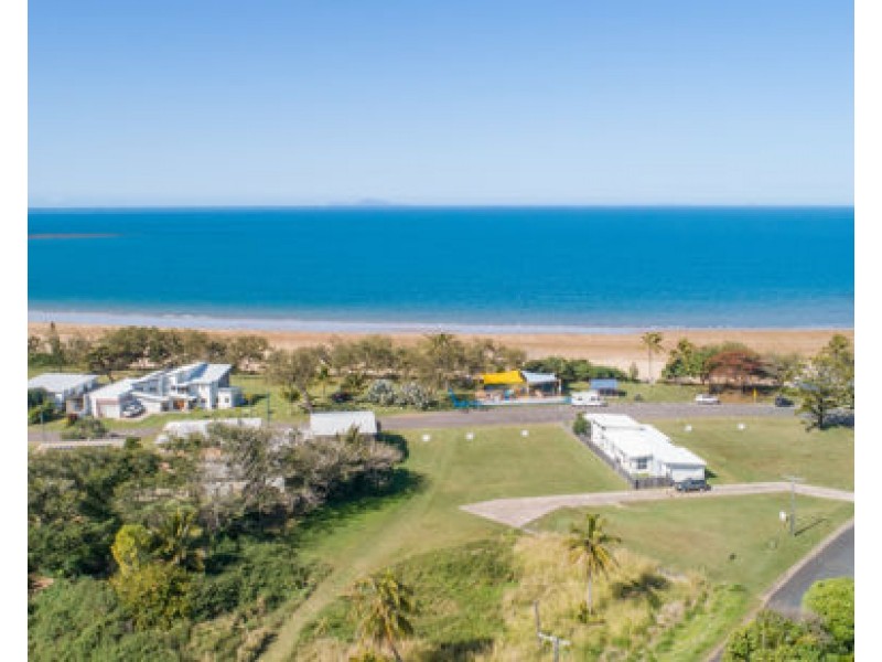 5 Owen Jenkins Drive, Sarina Beach QLD 4737