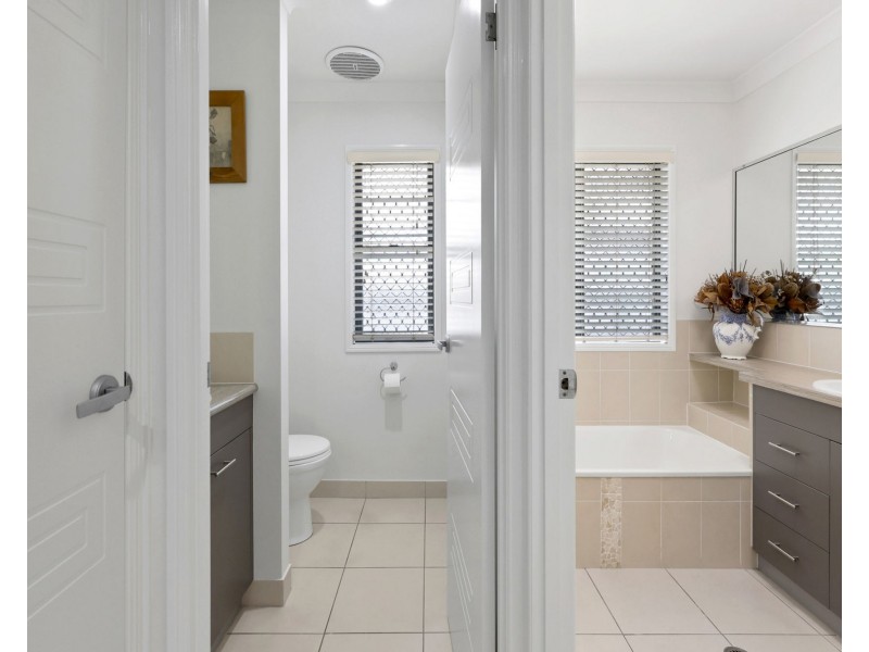 85 Pacific Drive, Blacks Beach QLD 4740