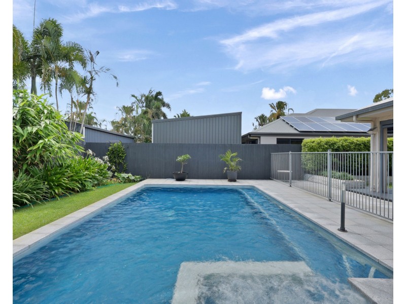85 Pacific Drive, Blacks Beach QLD 4740