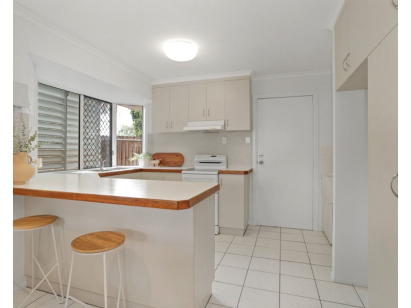 1 & 2/2 Smith Street, West Mackay QLD 4740