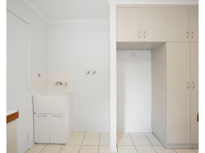 1 & 2/2 Smith Street, West Mackay QLD 4740