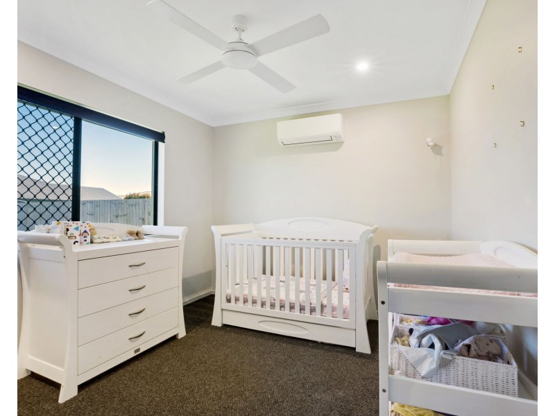 35 Primavera Blvd, Beaconsfield QLD 4740