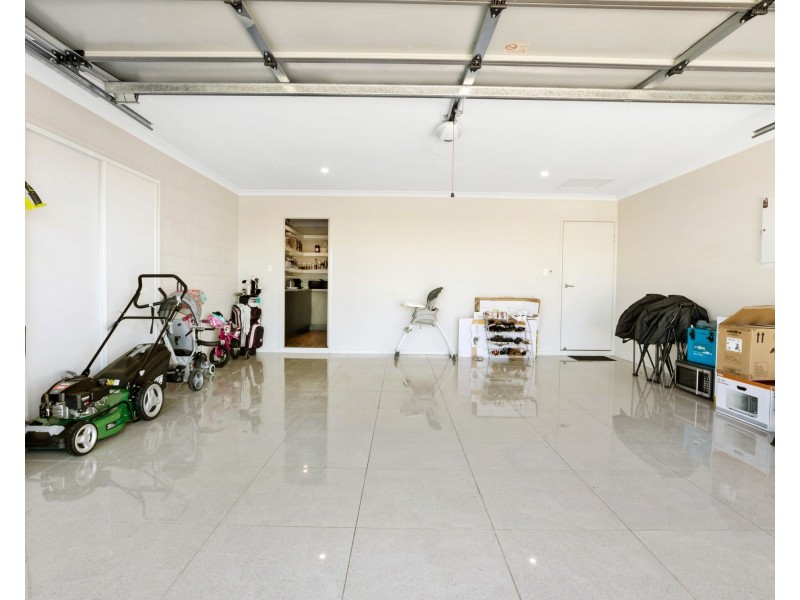 35 Primavera Blvd, Beaconsfield QLD 4740