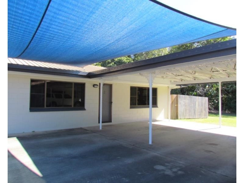 2/16 Pugsley Street, Walkerston QLD 4751