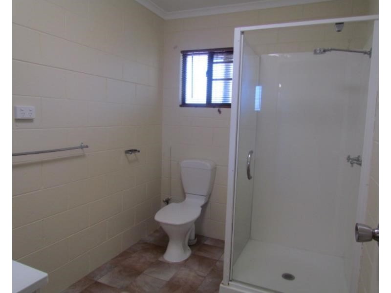 2/16 Pugsley Street, Walkerston QLD 4751