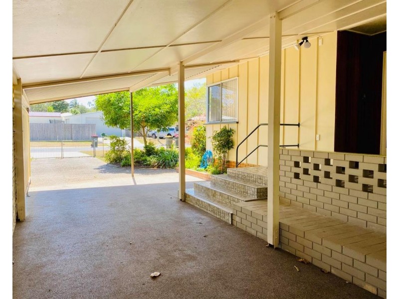 13 Waverley Street, Bucasia QLD 4750
