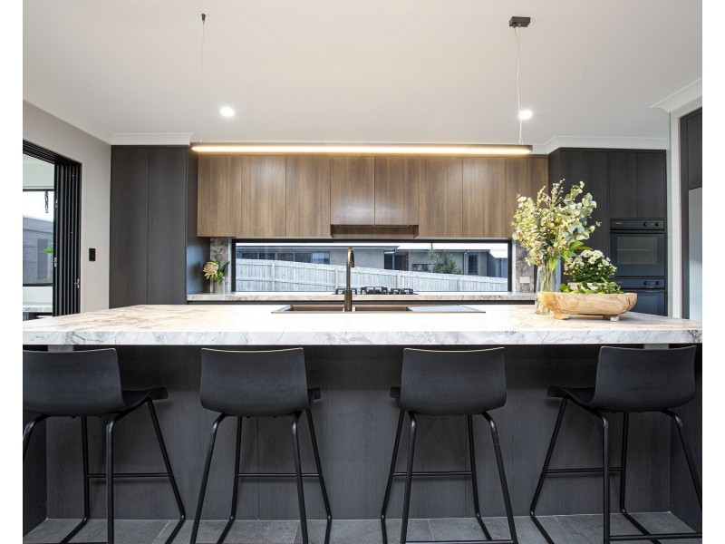 21 Audrey Circuit, Richmond QLD 4740