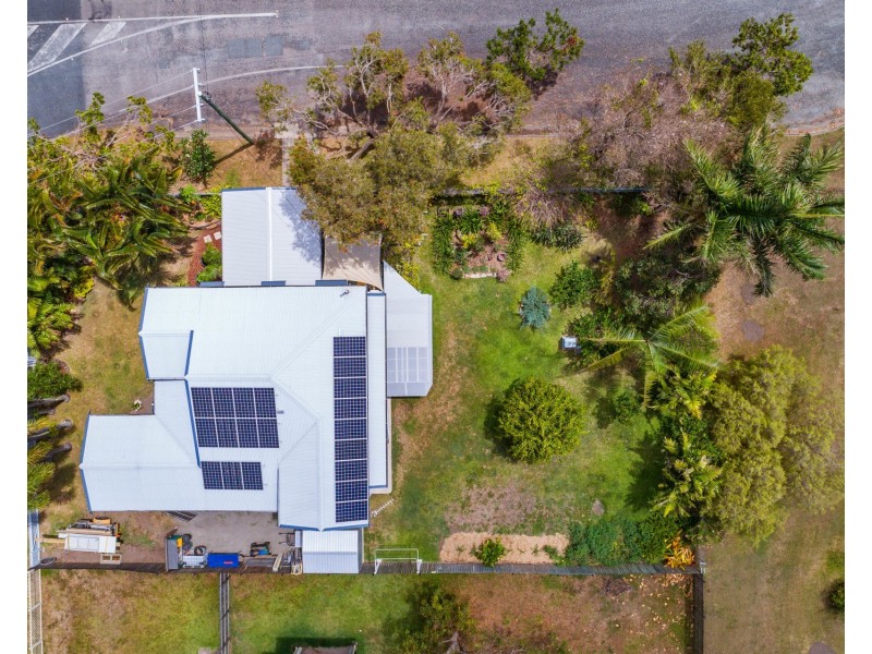 8 Sneyd Street, West Mackay QLD 4740