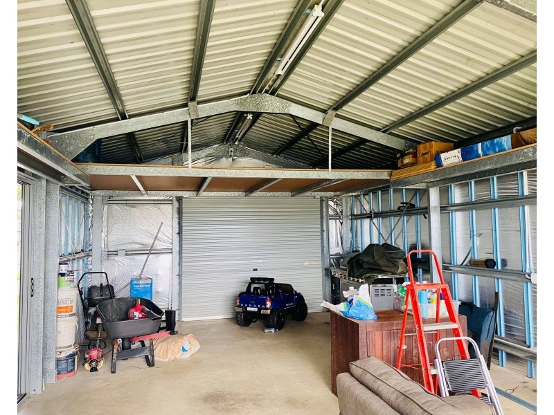 33 Raffia St, Rural View QLD 4740