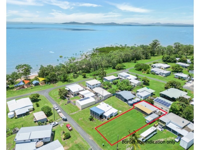 5 Dewar Street, St Helens Beach QLD 4798