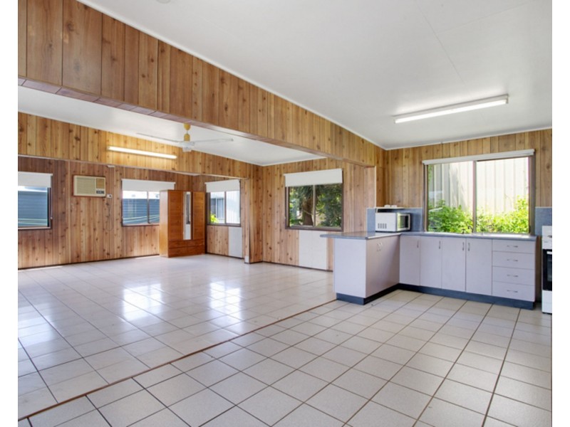 5 Dewar Street, St Helens Beach QLD 4798