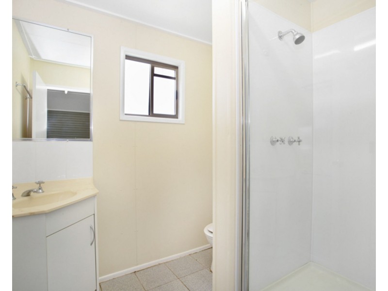5 Dewar Street, St Helens Beach QLD 4798