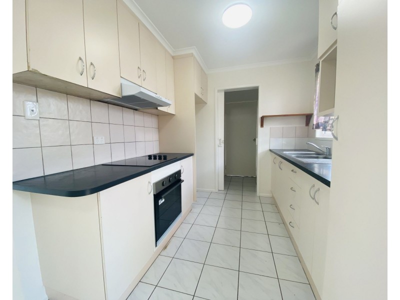 3/327 Shakespeare Street, Mackay QLD 4740