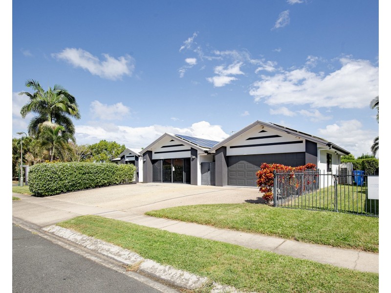 6 Victor Avenue, Glenella QLD 4740