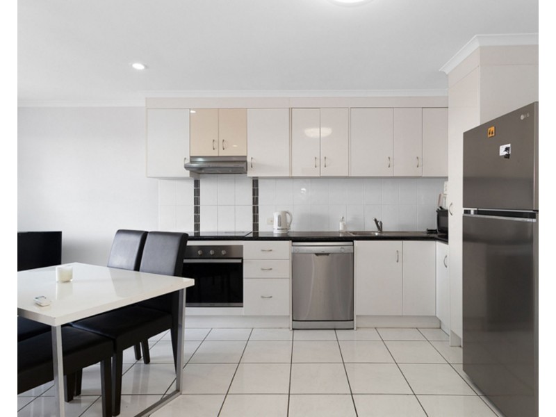 2/9 Stevenson Street, South Mackay QLD 4740