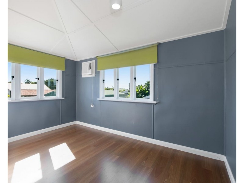 16 Keith Hamilton St, West Mackay QLD 4740