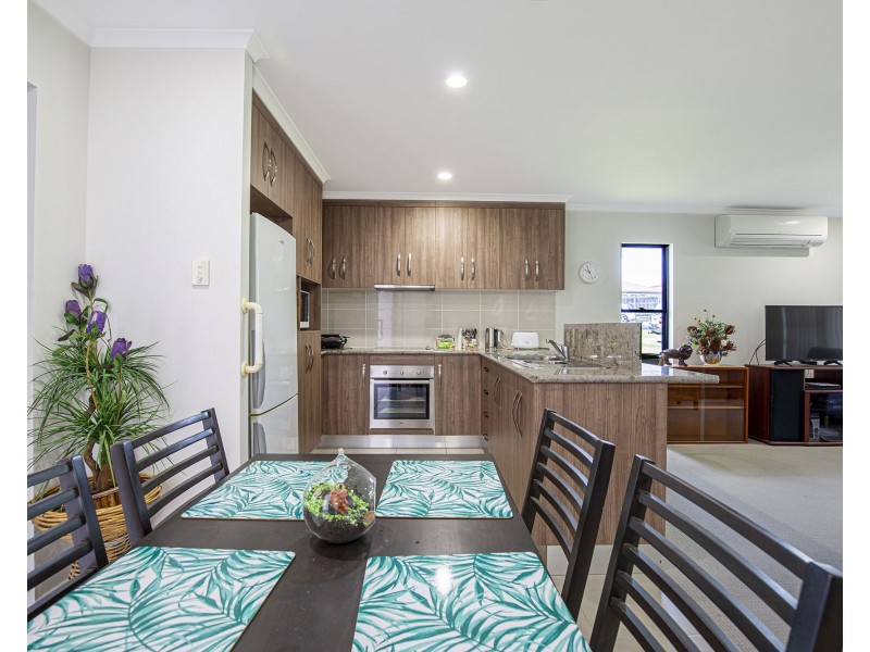 7 Highcrest Court, Bucasia QLD 4750
