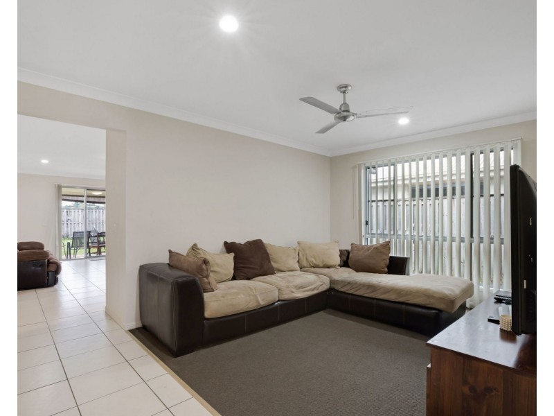51 Coogee Terrace, Blacks Beach QLD 4740