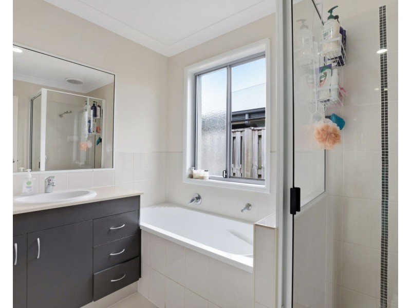 51 Coogee Terrace, Blacks Beach QLD 4740