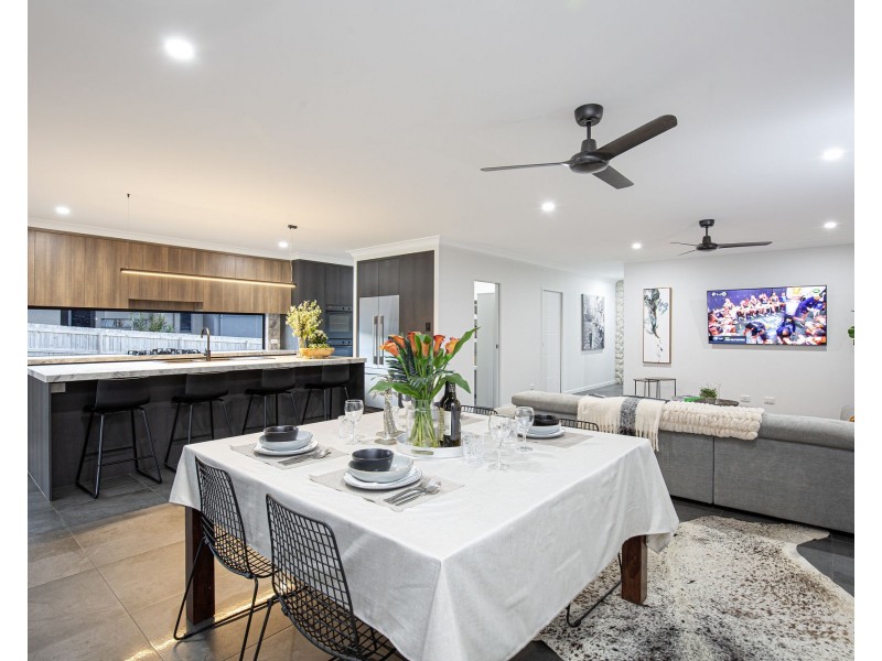 21 Audrey Circuit, Richmond QLD 4740