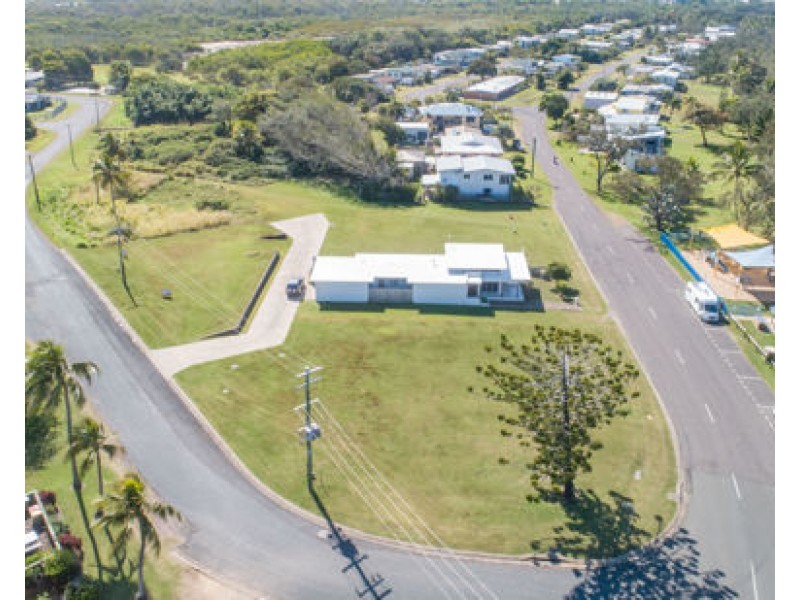 7, 8 & 9 Crichton Street, Sarina Beach QLD 4737