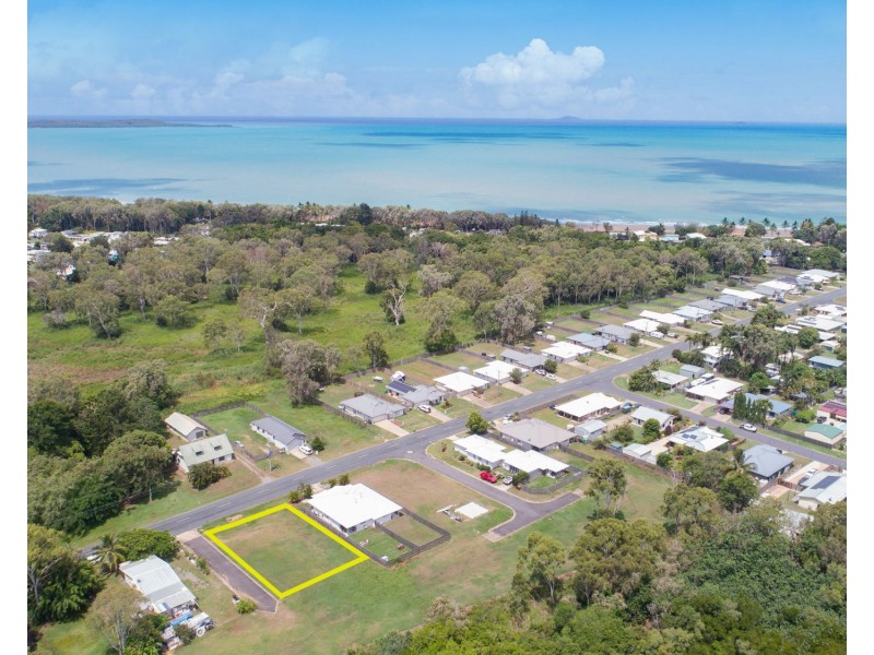43 Armstrong Beach Road, Armstrong Beach QLD 4737