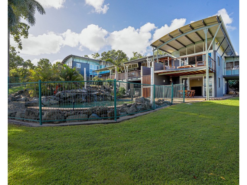 17 Aprile Court, Dumbleton QLD 4740