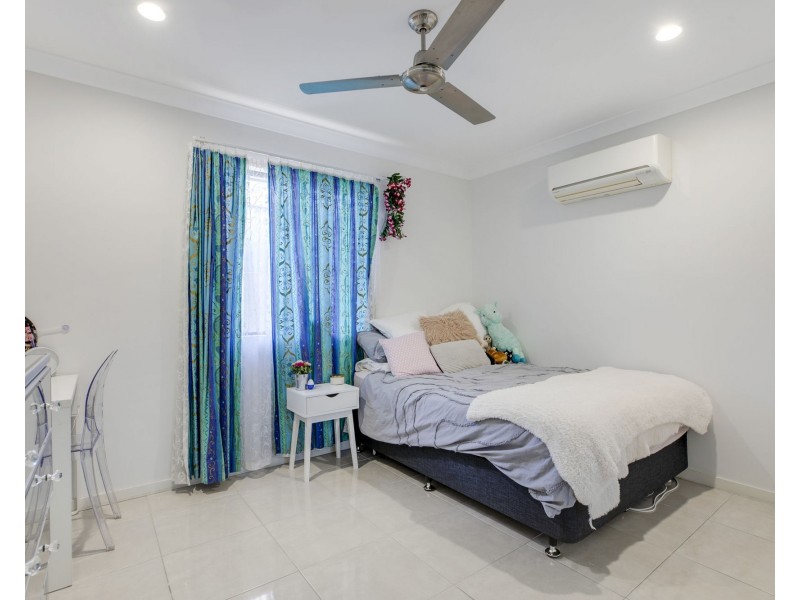 11 Gaye Court, Ooralea QLD 4740