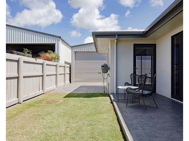 11 Gaye Court, Ooralea QLD 4740