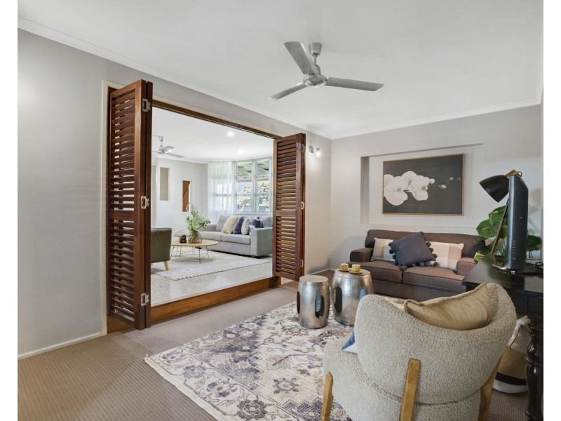 27 Bernborough Avenue, Ooralea QLD 4740