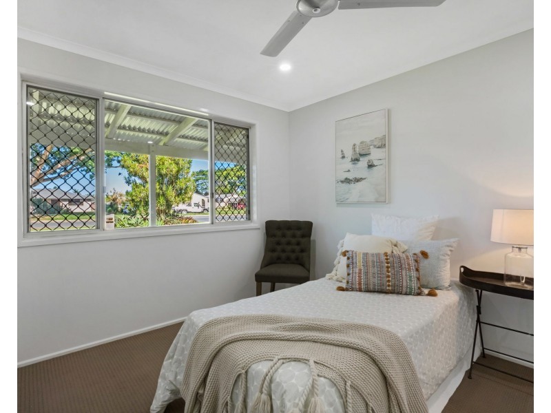 27 Bernborough Avenue, Ooralea QLD 4740